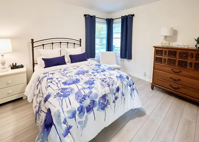 Spacious Retreat Fenced Yard & Patio Walk Downtown * Sheridan