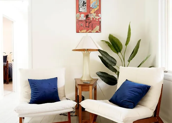Сasa de vacaciones Spacious Retreat Fenced Yard & Patio Walk Downtown Sheridan